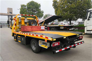 新华大街道路救援拖车报价