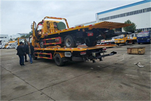 新华大街同城汽车补胎